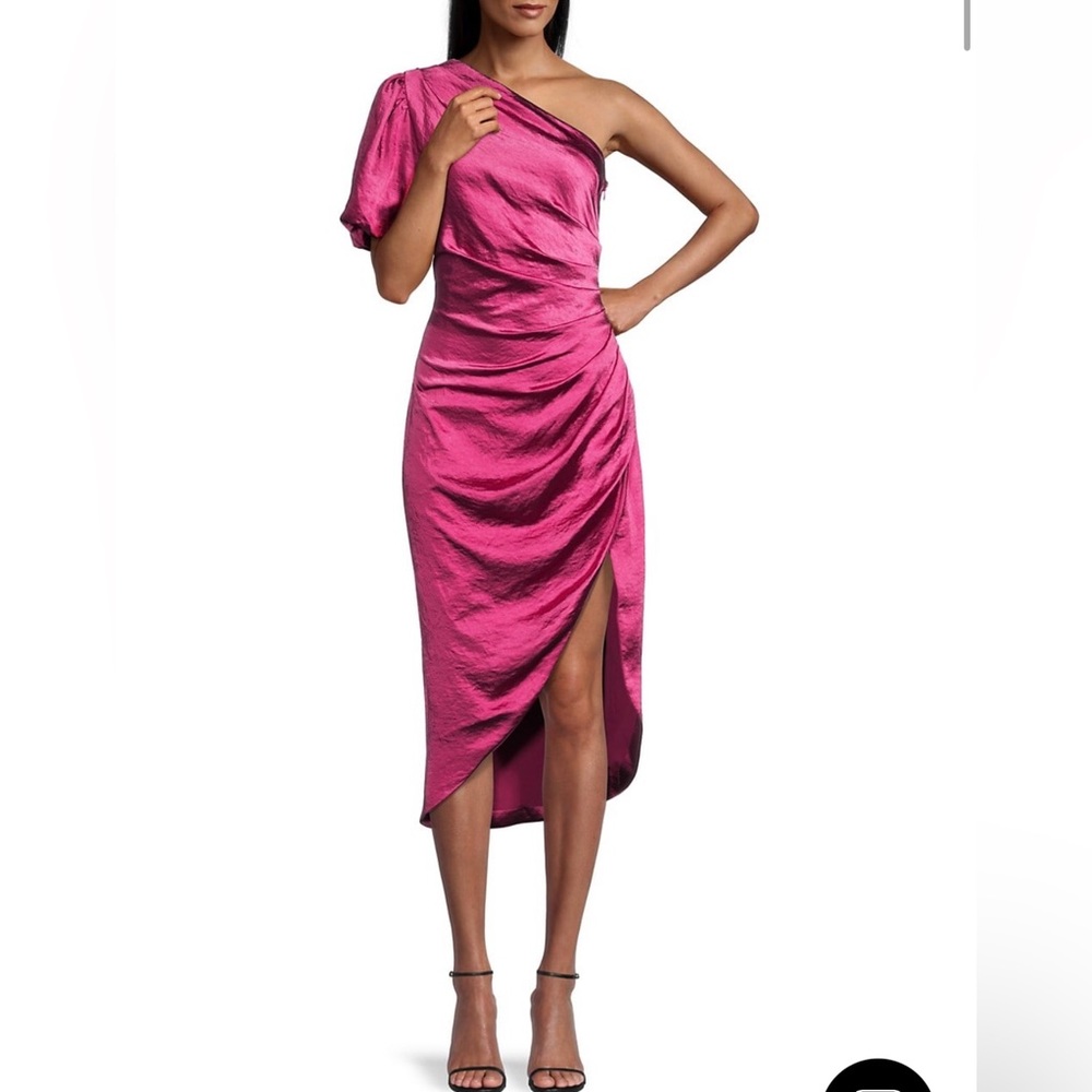 Elliatt Cinda Satin One Shoulder Midi Dress